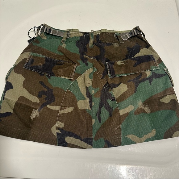 RE/DONE mini camo skirts size small - Picture 4 of 4